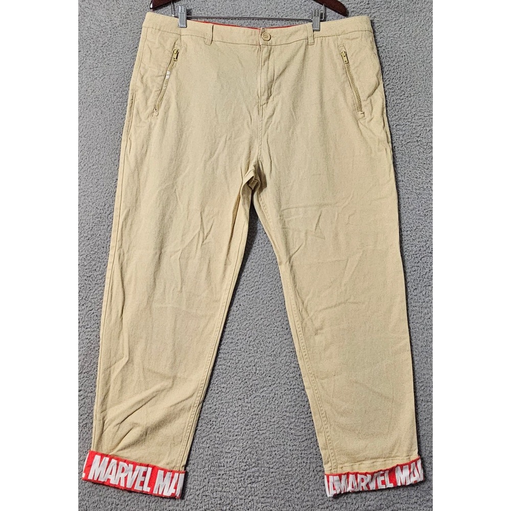 Marvel Wordmark Disney Khaki Buttoned Zipper Pocket Belt Pants Mens Size 42 x 28